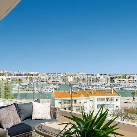 Amazing Marina View, Lagos Luxury Apartment Apartament
