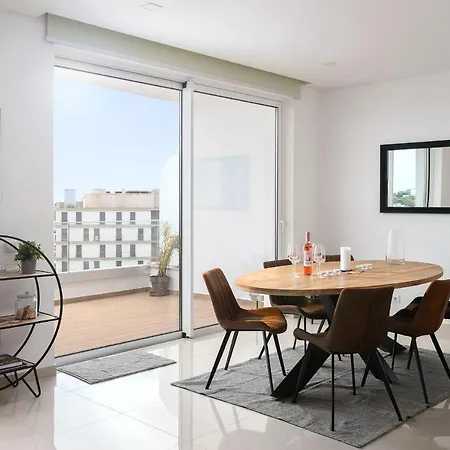 Amazing Marina View, Lagos Luxury Apartment