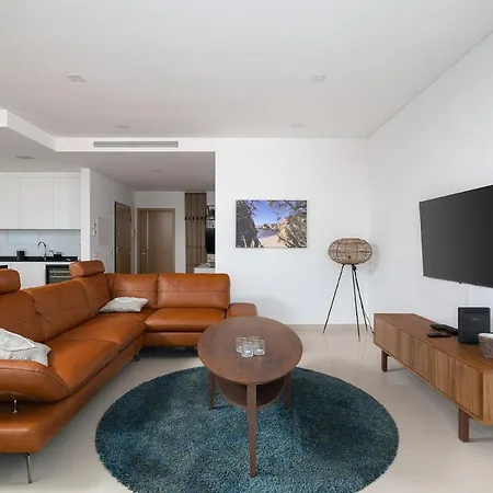 Amazing Marina View, Lagos Luxury Apartment *