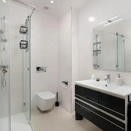 Amazing Marina View, Lagos Luxury Apartment
